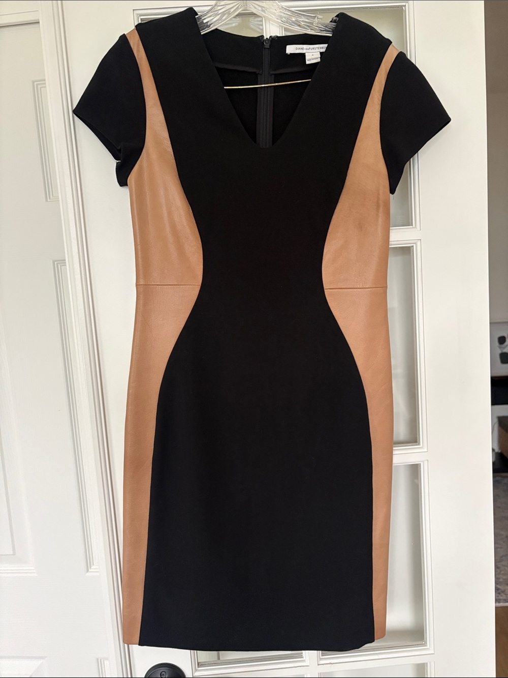 Diane Von Furstenberg Black and Tan V-Neck Sheath Dress
